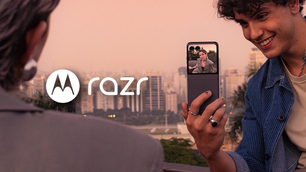 Motorola-Razr-2024-lands-as-one-of-the-cheapest-foldable-AI-phones