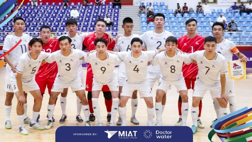 Футзалын шигшээ баг Кувейтийн эсрэг хоёр гоол орууллаа