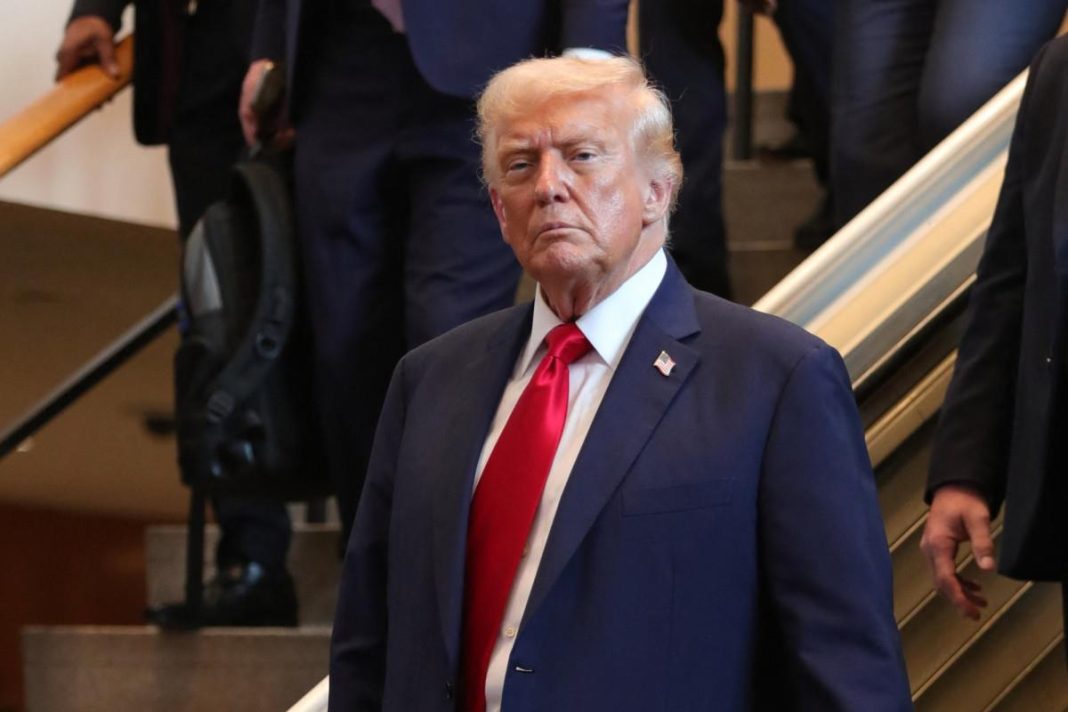 Трамп Нью-Йорк Таймс сониныг гүтгэлээр буруутгаж, 15 тэрбум долларын төлбөр нэхэж дахин шүүхэд ханджээ!