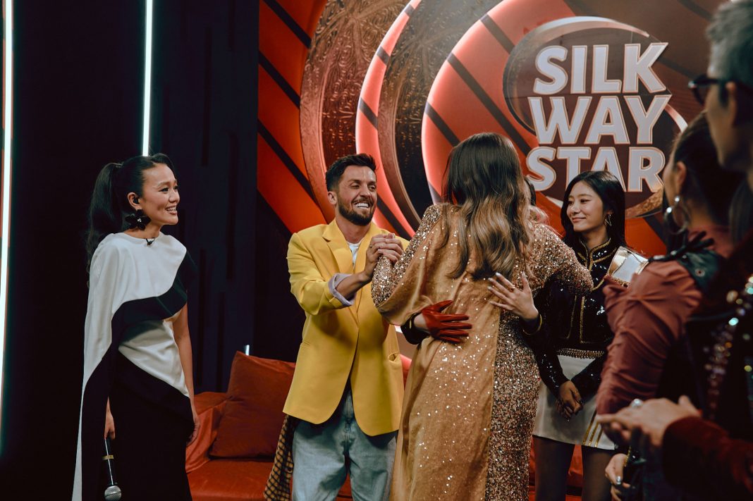 Silk Way Star финалд хэн үлдэв вэ: Азийн 7 супер хоолой тодорлоо