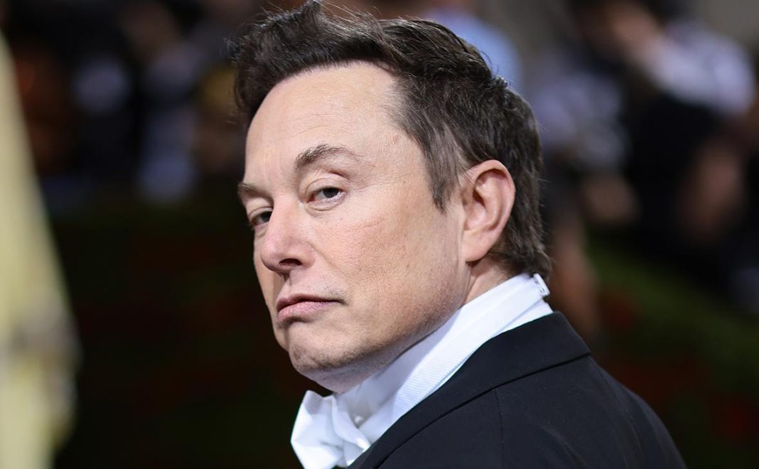 Илон Маск 600 тэрбум ам.долларын босгыг давж түүхэнд бичигдлээ