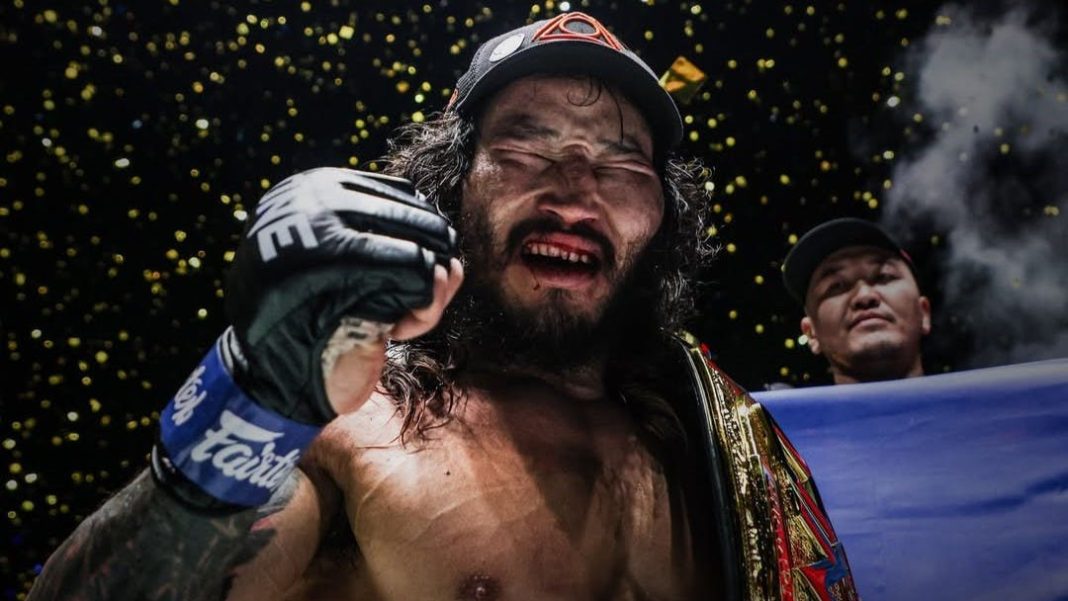 Уурхайчнаас аваргын бүс хүртэл: Б.Энх-Оргил ONE-ийн титэм зүүлээ