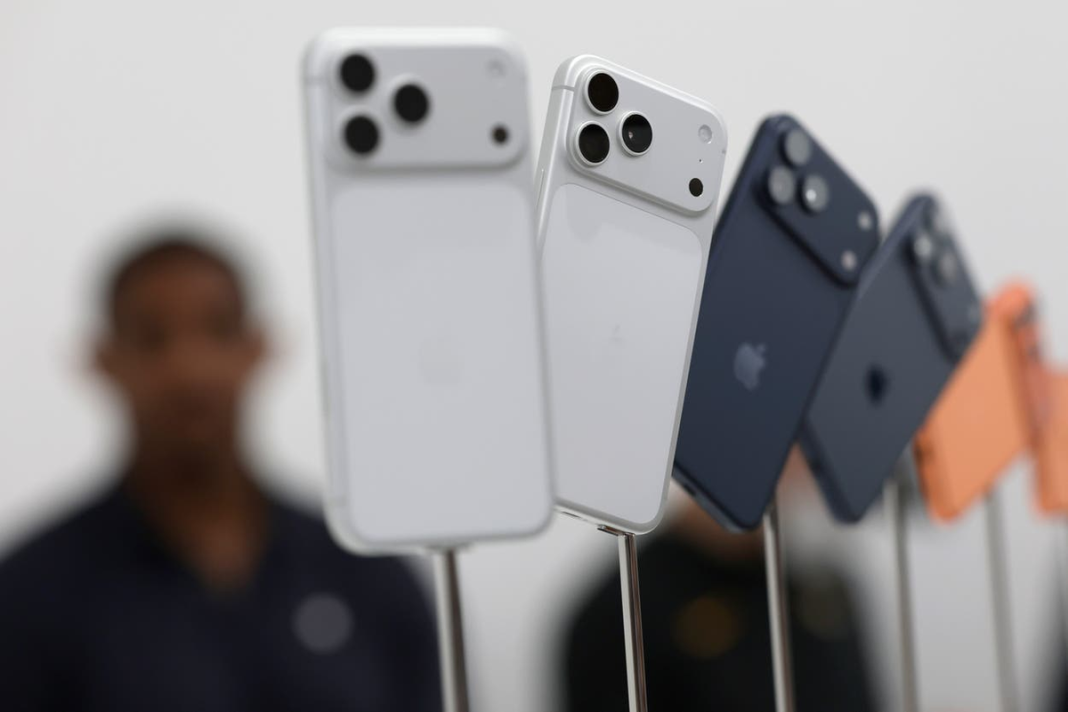 Шинэ хямд iPhone 17e: Siri, AI ба Apple-ийн эрс шийдвэрийн шинэ эрин