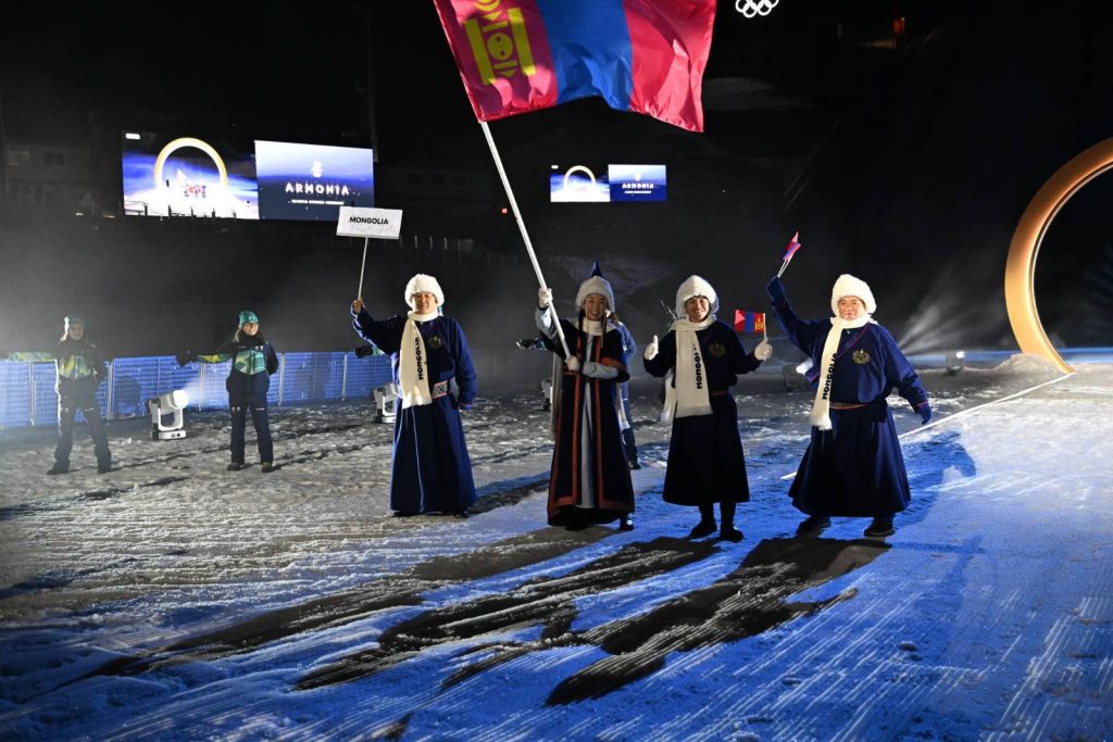 “Милан–Кортина 2026” нээлтэнд Монголын баг олны нүдийг булаав 2 “Милан–Кортина 2026” нээлтэнд Монголын баг олны нүдийг булаав