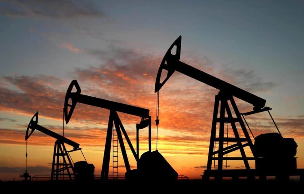 Энэтхэг Оросын хямд газрын тосыг рекорд хэмжээгээр худалдан авч байна